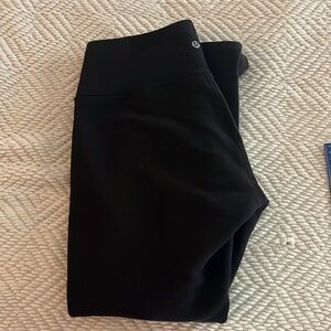 Lululemon fleece-lined leggings sz 6